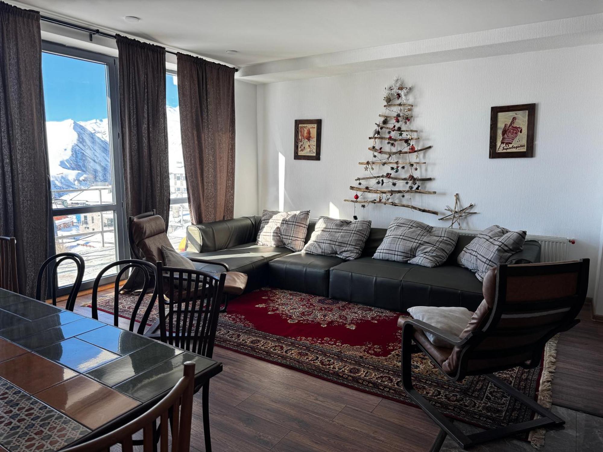 Mountain Cricket Chalets And Apartments Gudauri Exterior foto